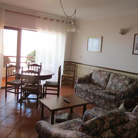 Daire Ola Ericeira